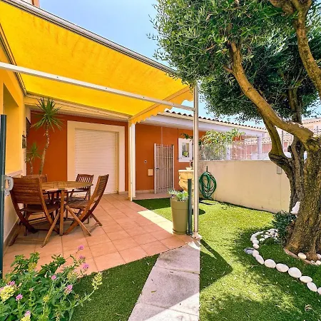 Mediterranean Garden Holiday home